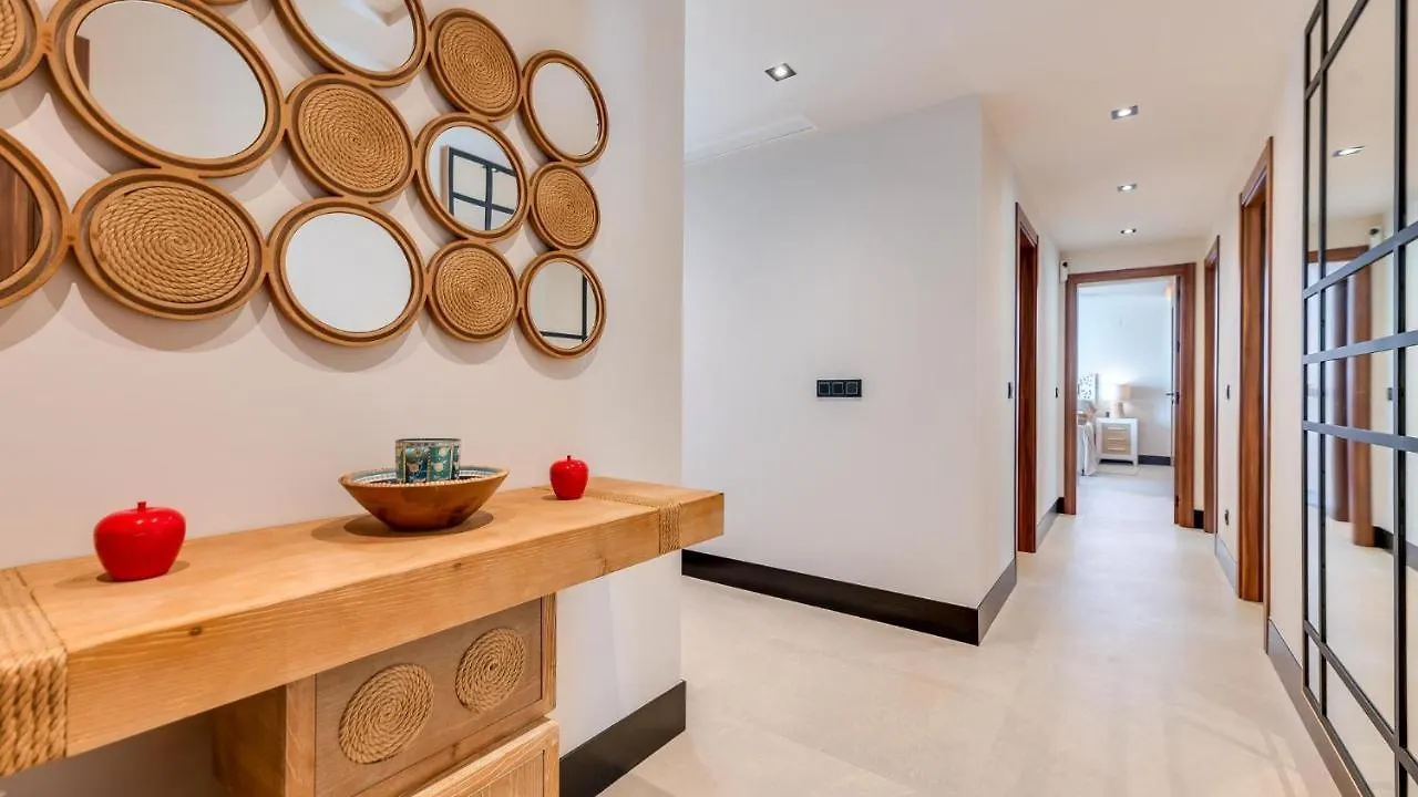 Apartment Endless Luxury At Marbella Lake Paradise